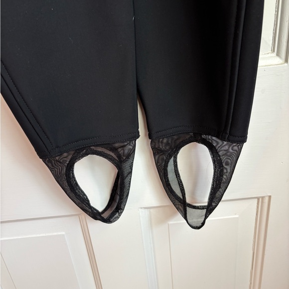 NWT Obermeyer Jinks ITB Softshell Pants, Size 6 - Picture 9 of 10